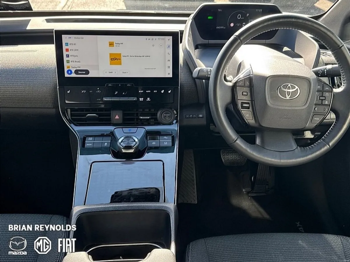 Toyota bZ4X bZ4X Sport EV (97.3% SOH) - Image 2