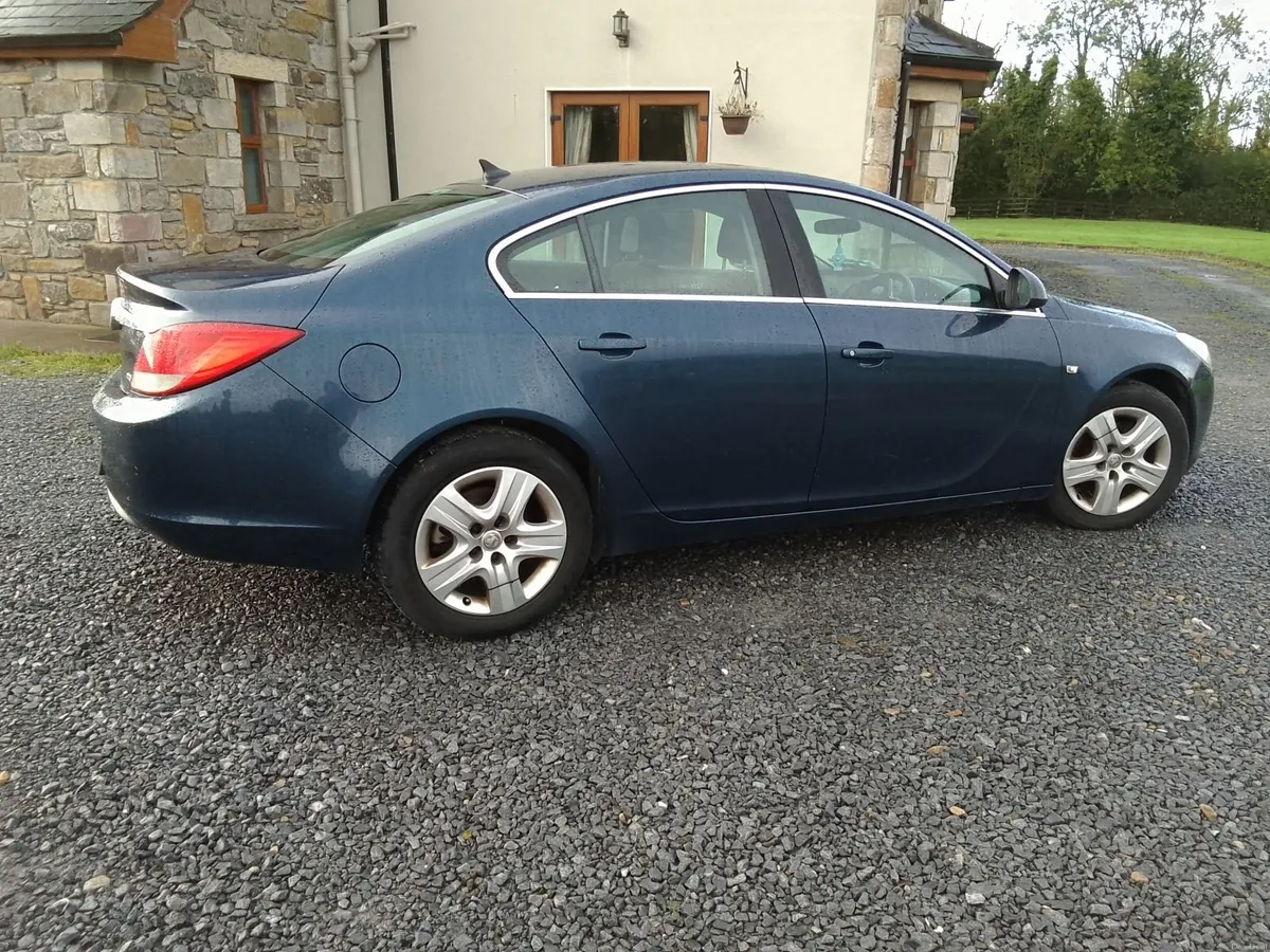 Vauxhall Insignia 2012 - Image 1