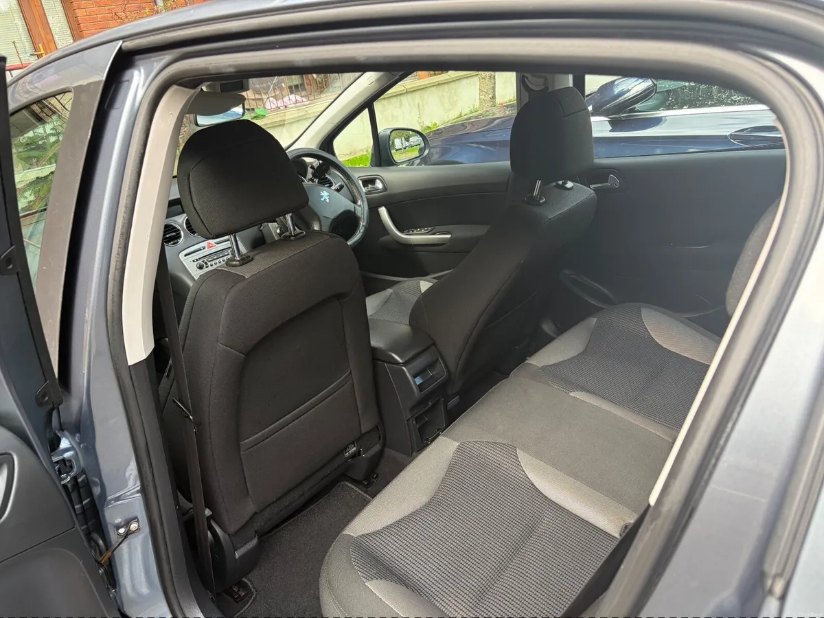 Peugeot 308 2008 - Image 4