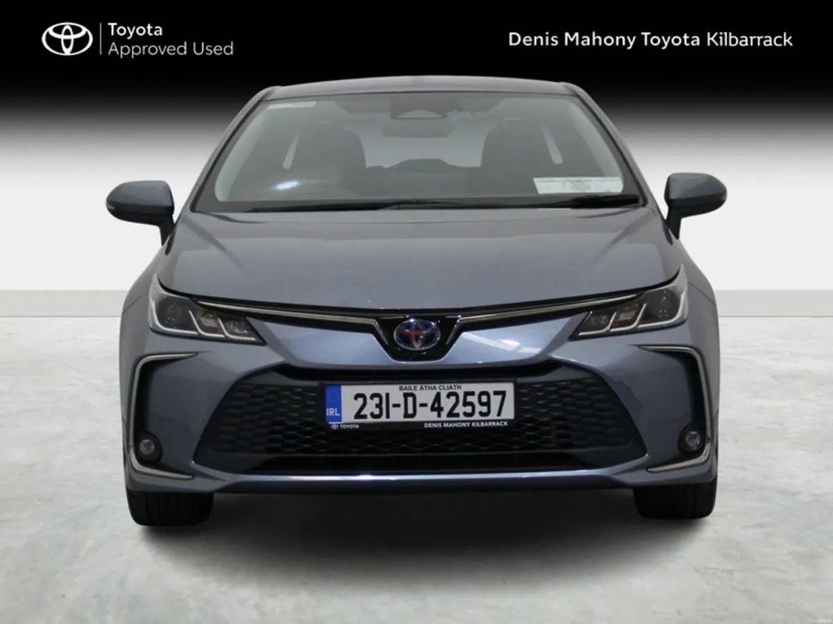 Toyota Corolla LUNA SPORT SALOON 4DR - Image 5