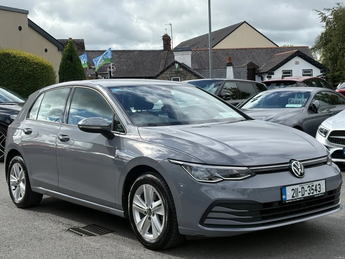 211 Volkswagen Golf Life 1.0 TSI *Low Kils* - Image 3