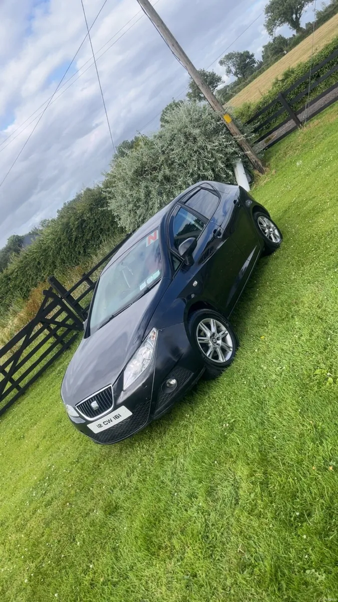 2012 seat ibiza - Image 1