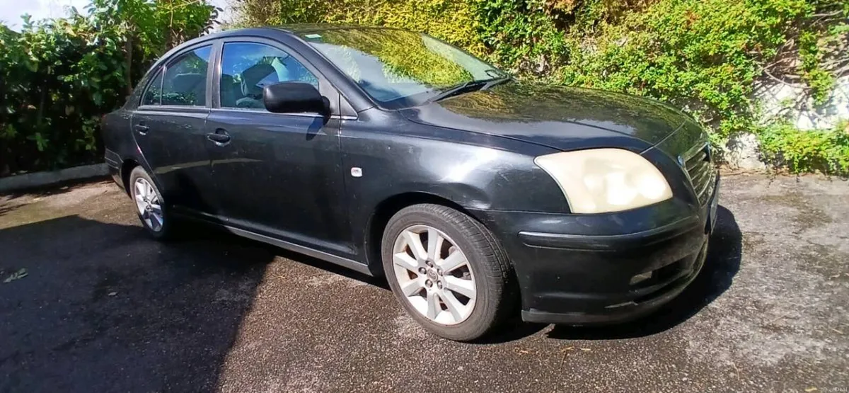 Toyota Avensis 2005 - Image 1