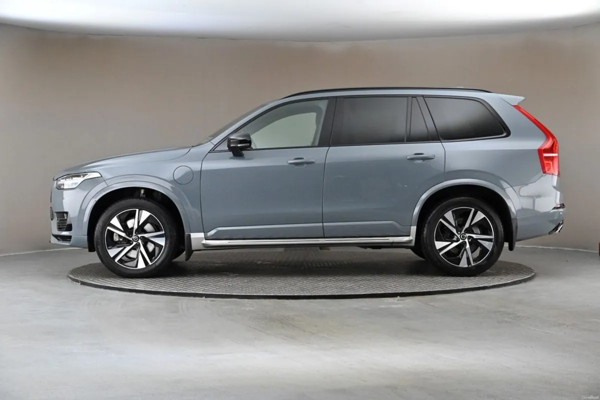 Volvo XC90 2.0 RDESIGN T8 RECHARGE 390BHP PHEV - Image 5