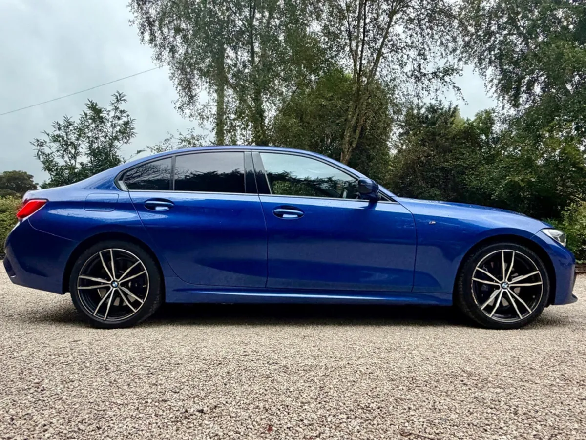 BMW 3-Series 330E M SPORT PRO *Portimao with Ivory - Image 3