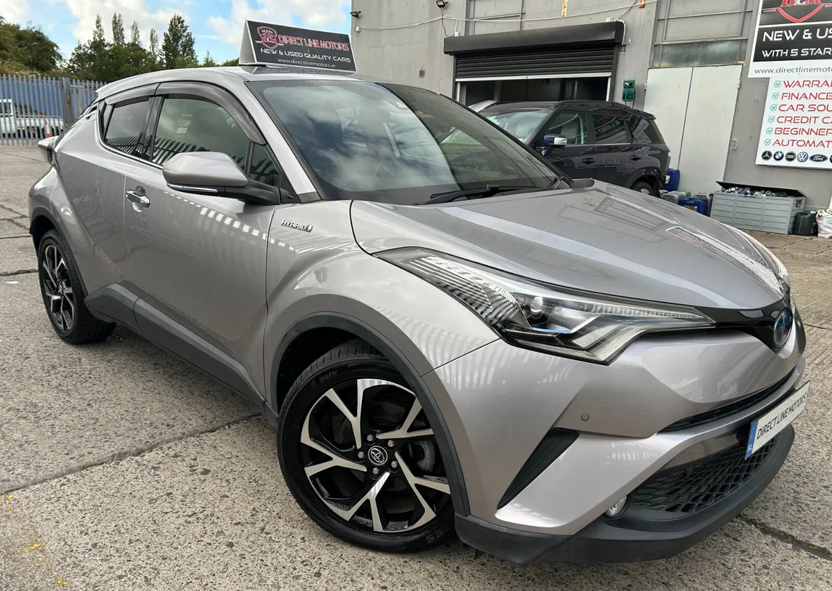 2018 Toyota C-HR  | G Package - Image 1