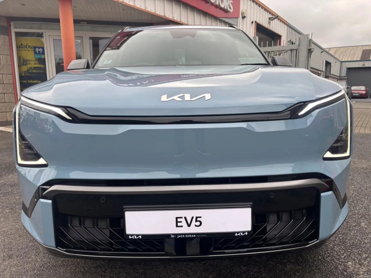 Kia EV5 GT LINE - Image 3