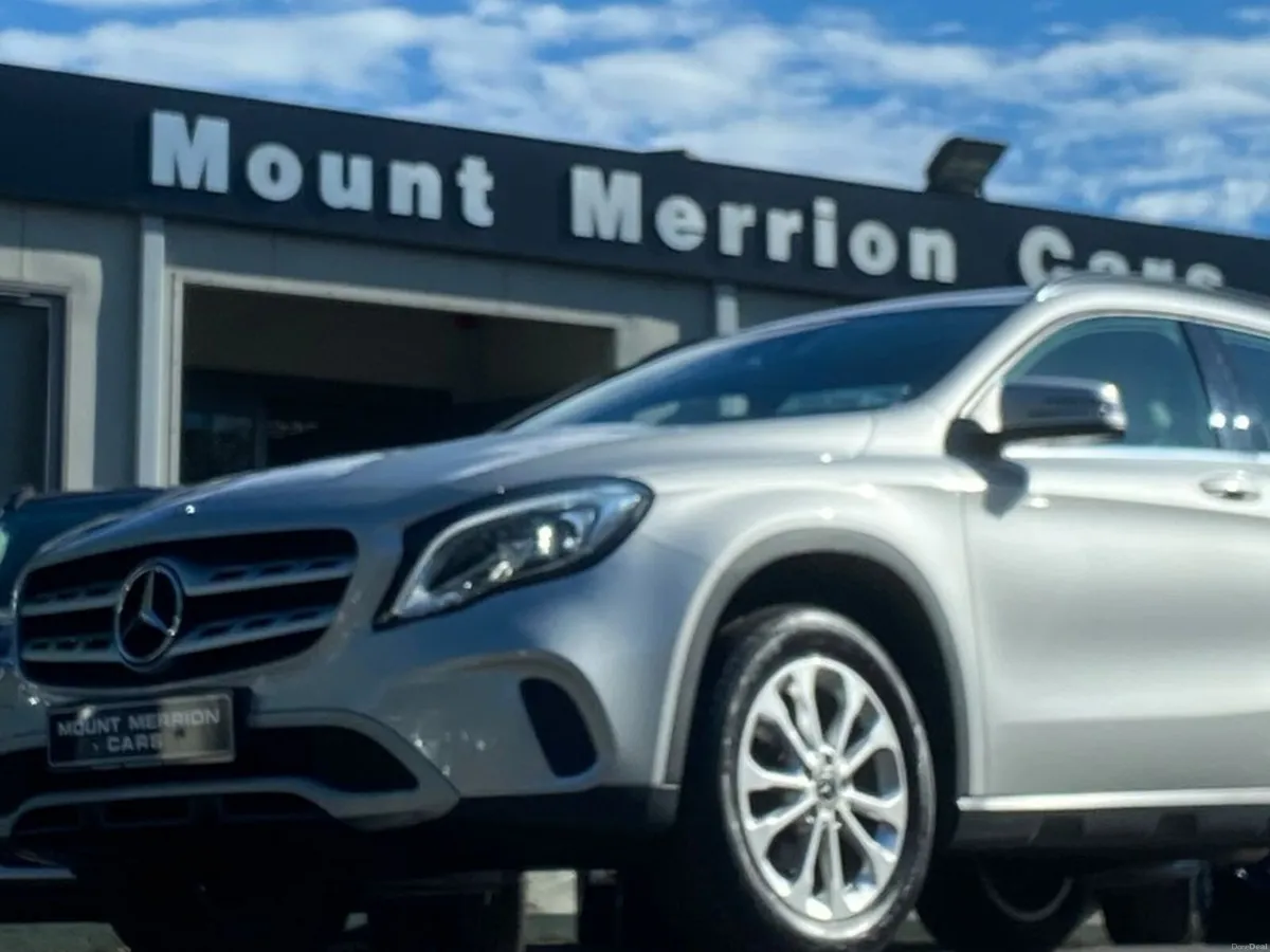 Mercedes-Benz GLA Irish Car Ivory leather Auto 1.6 - Image 2