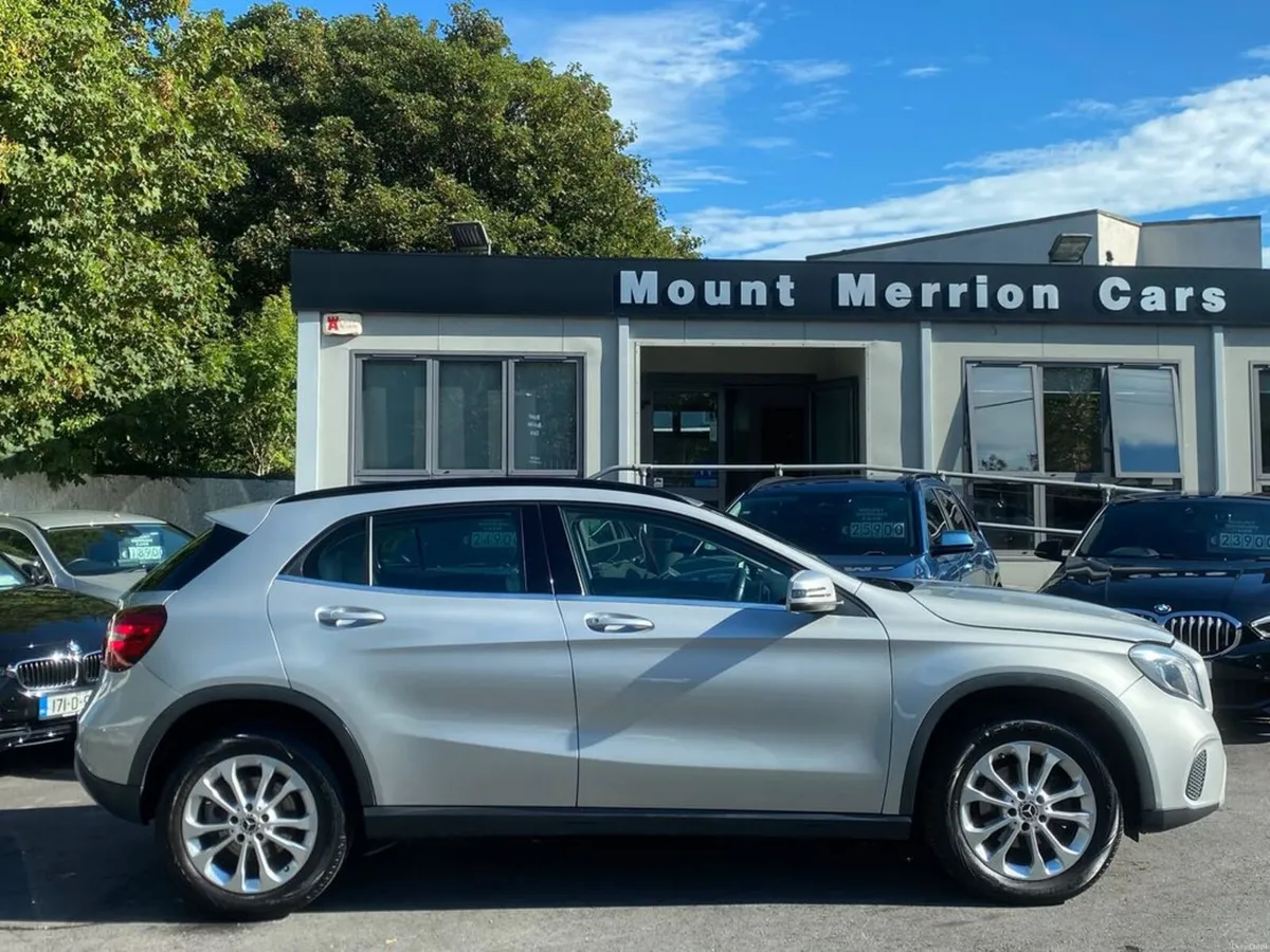 Mercedes-Benz GLA Irish Car Ivory leather Auto 1.6 - Image 4