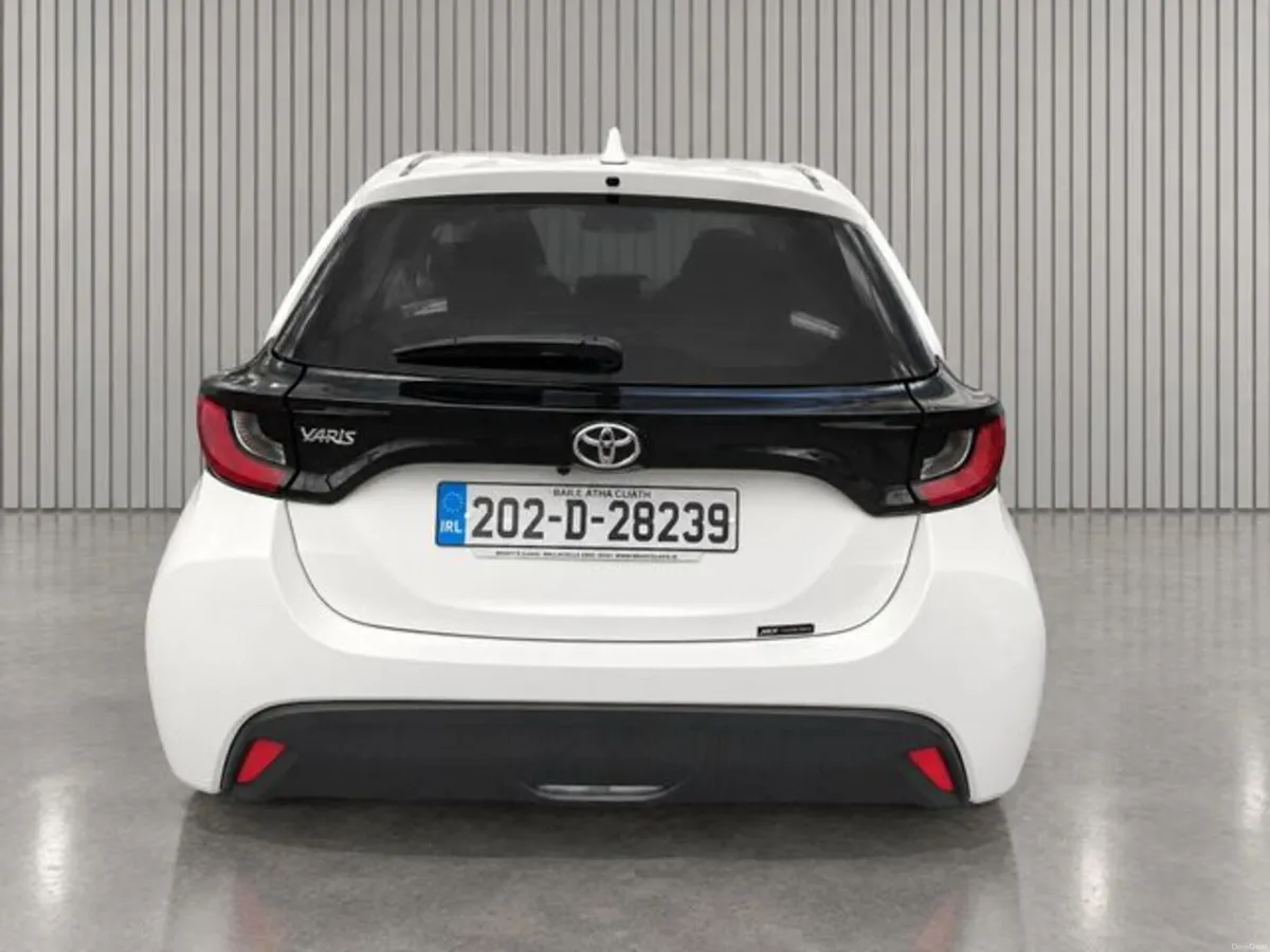 Toyota Yaris 1.0 AUTO/€59 A WEEK - Image 5