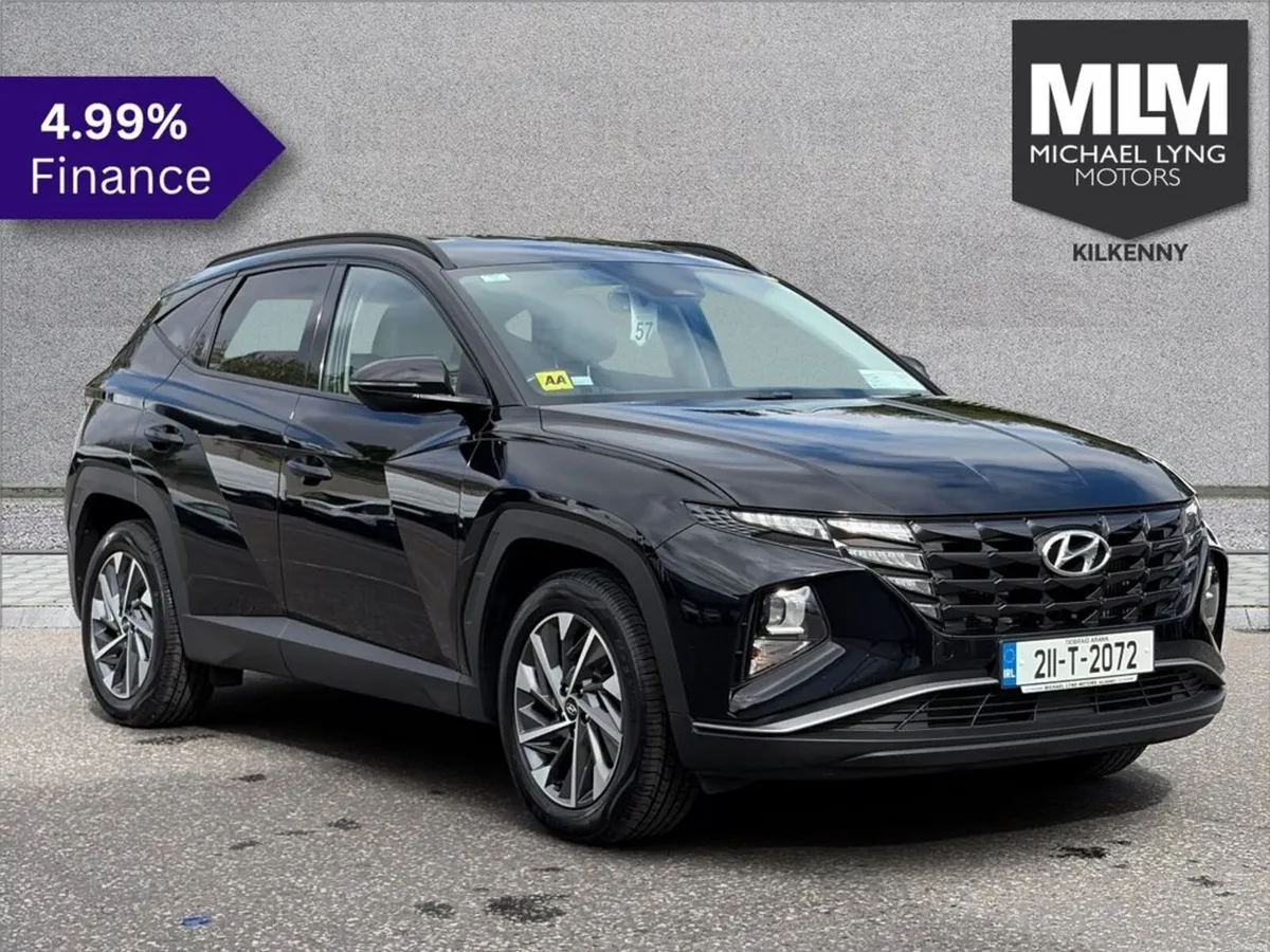 Hyundai Tucson ix35 Executive 2WD 5DR - Image 1