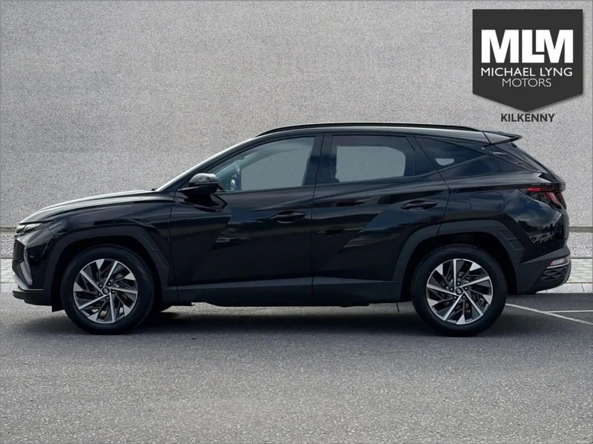 Hyundai Tucson ix35 Executive 2WD 5DR - Image 5