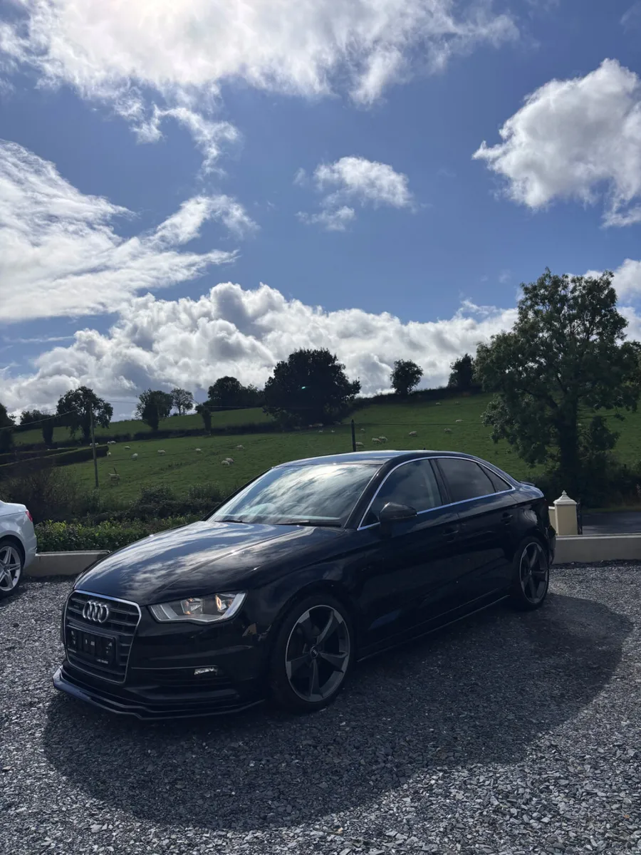 Audi A3 2016 - Image 2