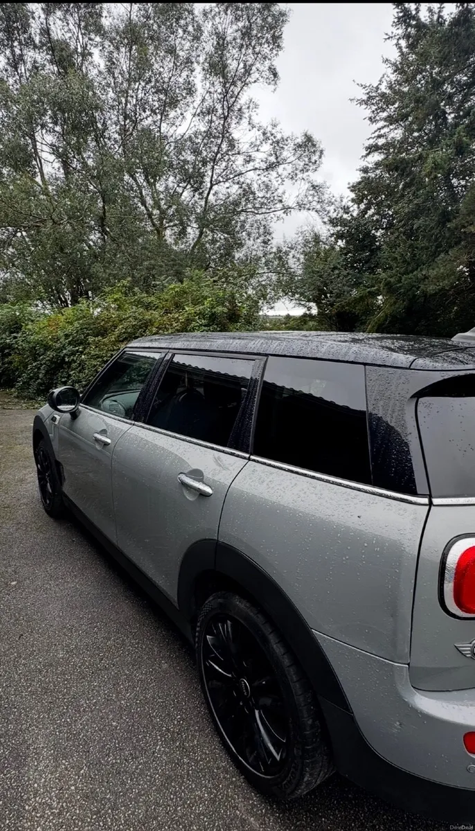 Mini Cooper 2017 - Image 2