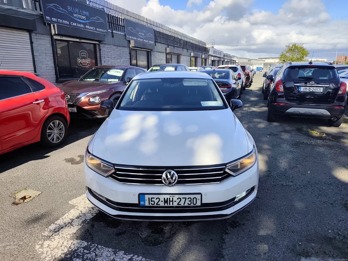 Volkswagen Passat 2015 - Image 2