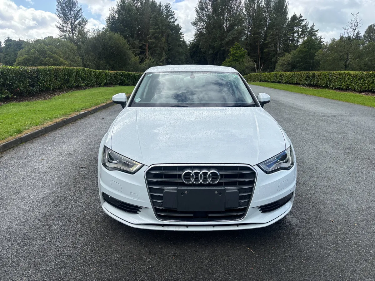 AUDI A3 SALOON 1.4 TFSI AUTO 2015 - Image 2