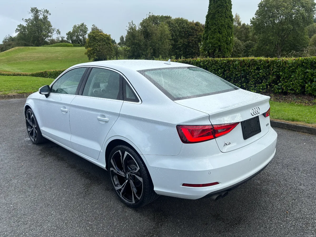 AUDI A3 SALOON 1.4 TFSI AUTO 2015 - Image 5