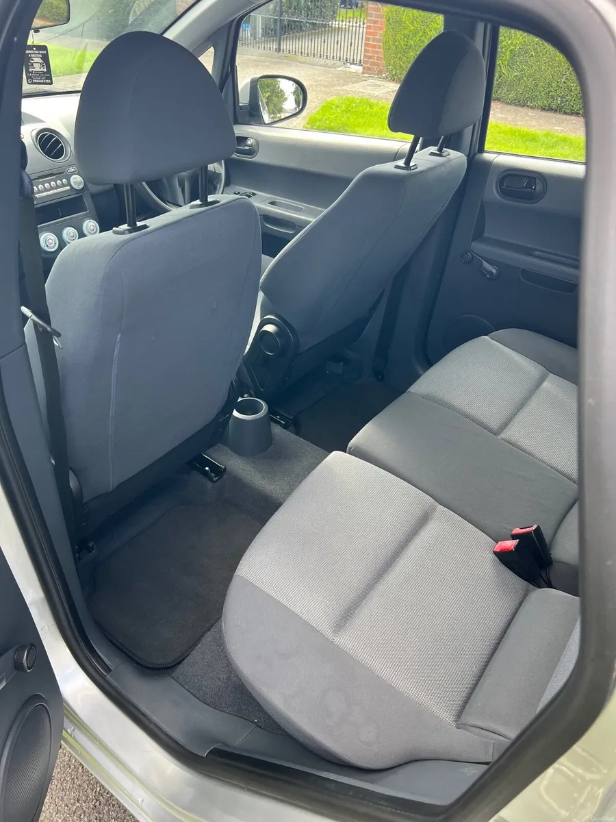 Mitsubishi Colt 2007 - Image 2
