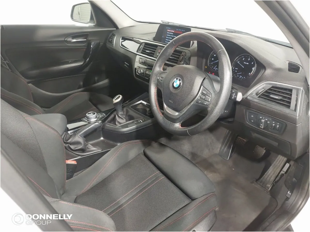 BMW 1 Series 116d M Sport 5dr [Nav/Servotronic] St - Image 4