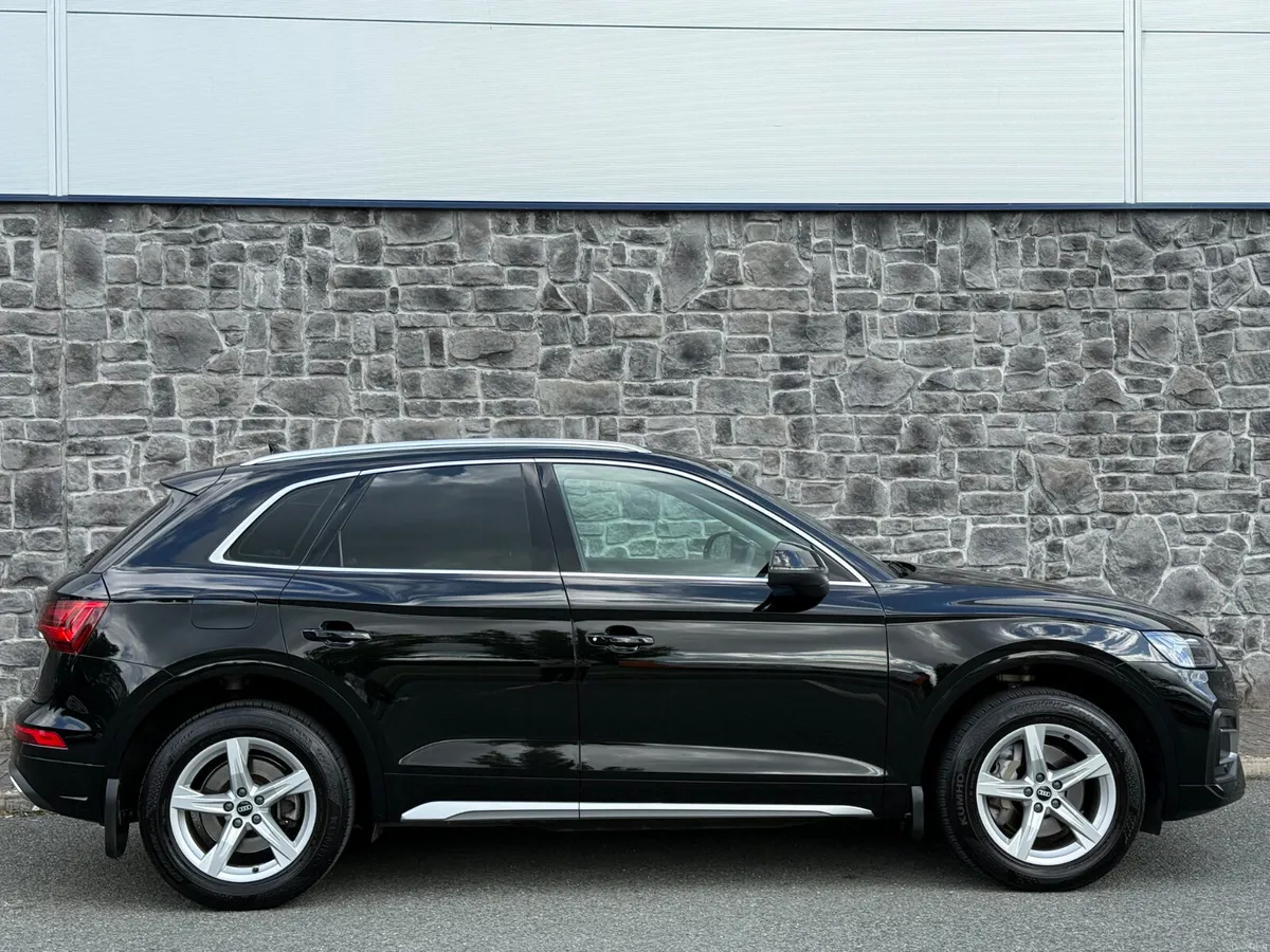 2022 Audi Q5 2.0TDI 2 seat Comm 40TDI Auto FSH - Image 4