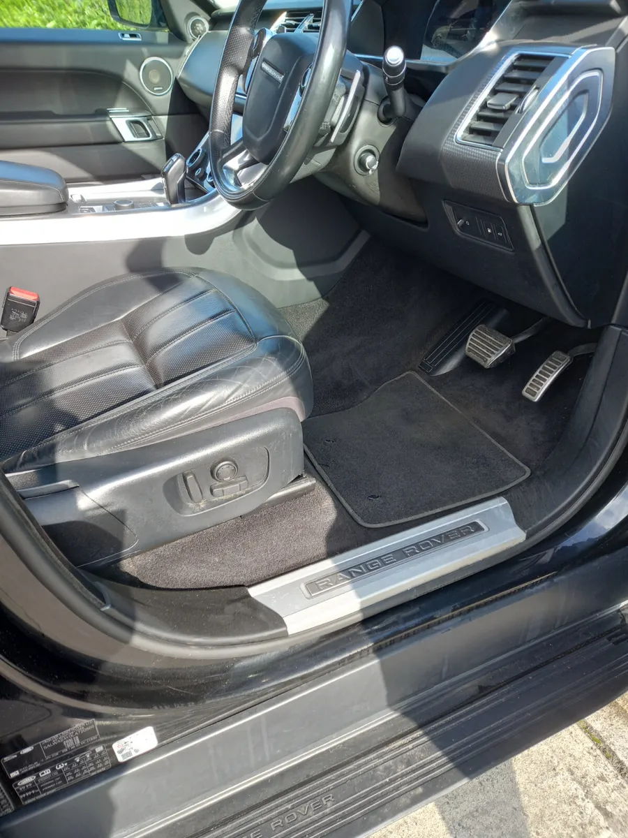 2020 Land Rover Range Rover Sport 2L Petrol Hybrid - Image 4