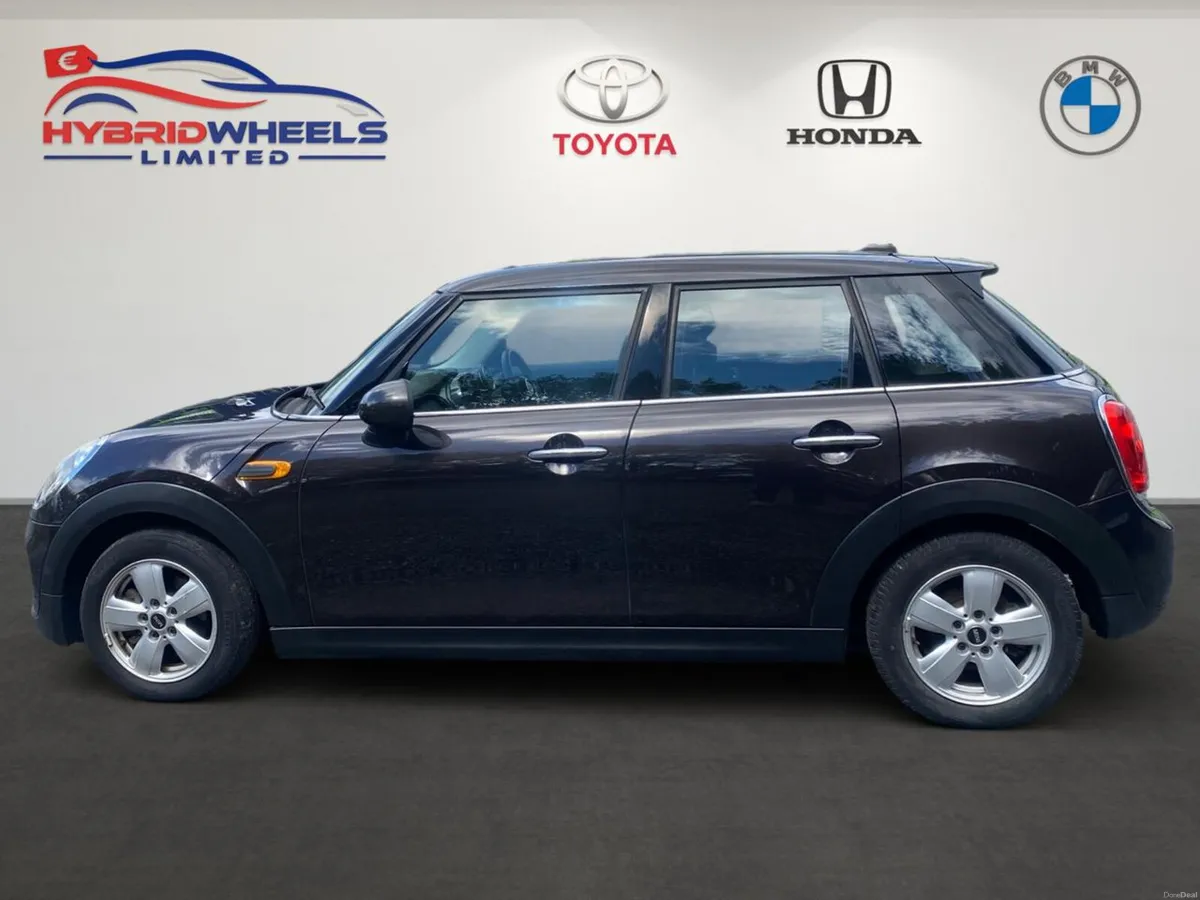 Mini Cooper 2015 Automatic 🔥 - Image 4
