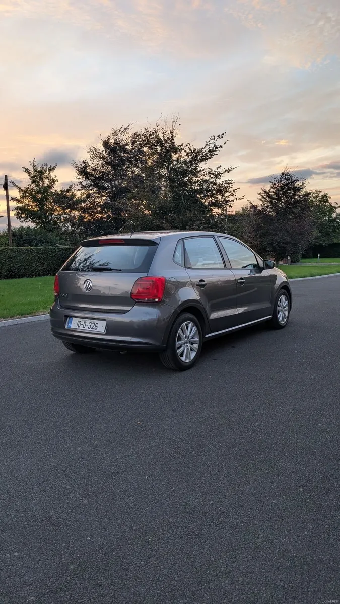 Volkswagen Polo 2010 - Image 5