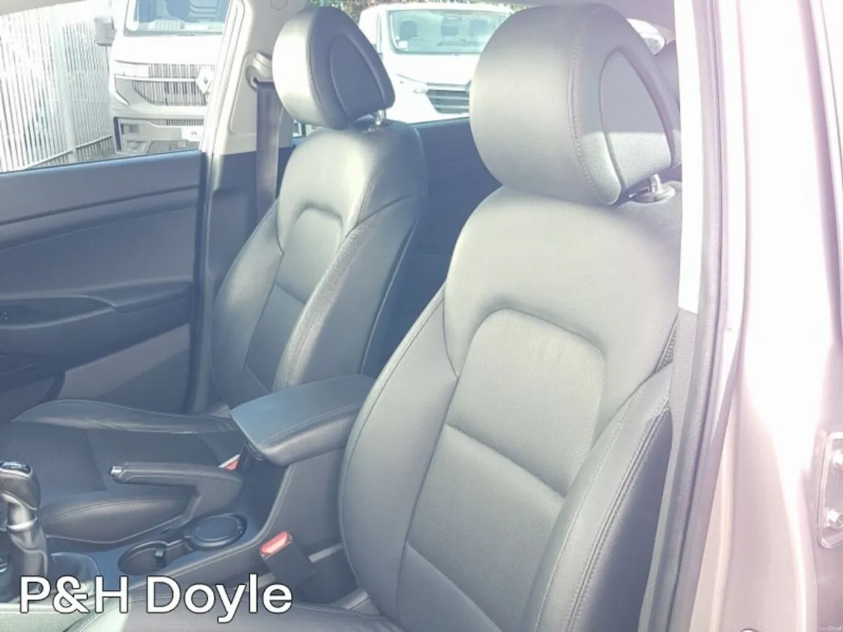 Hyundai Tucson EXECUTIVE - Image 4