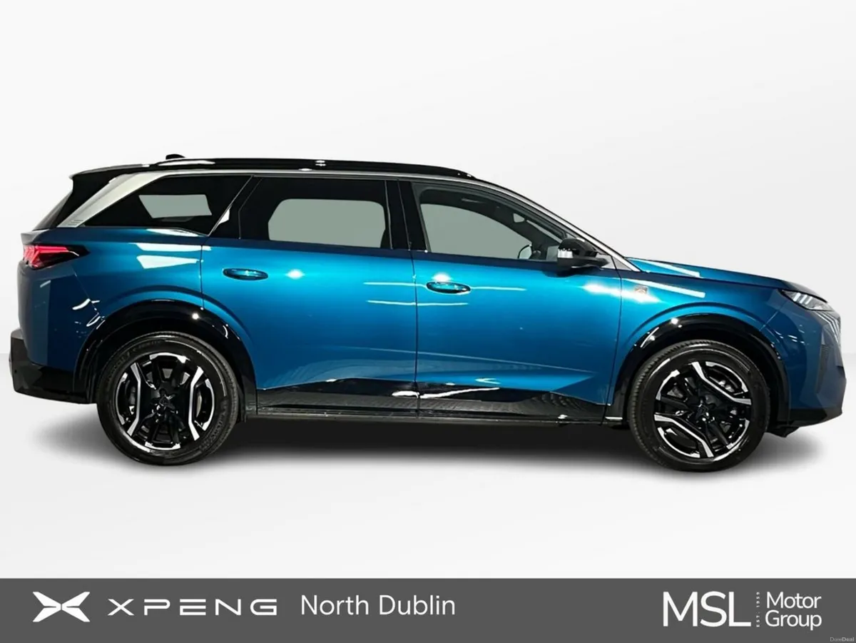 Peugeot 5008 GT EV 73kWh 210BHP - Reversing Camera - Image 5