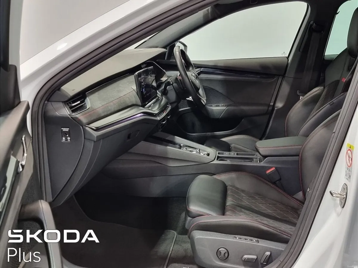 Skoda Octavia OCTAVIA C RS 2.0TDI 200HP DSG - Image 4