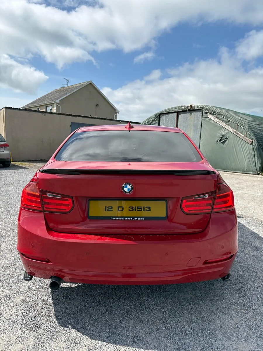 BMW 3-Series 316 - Image 6