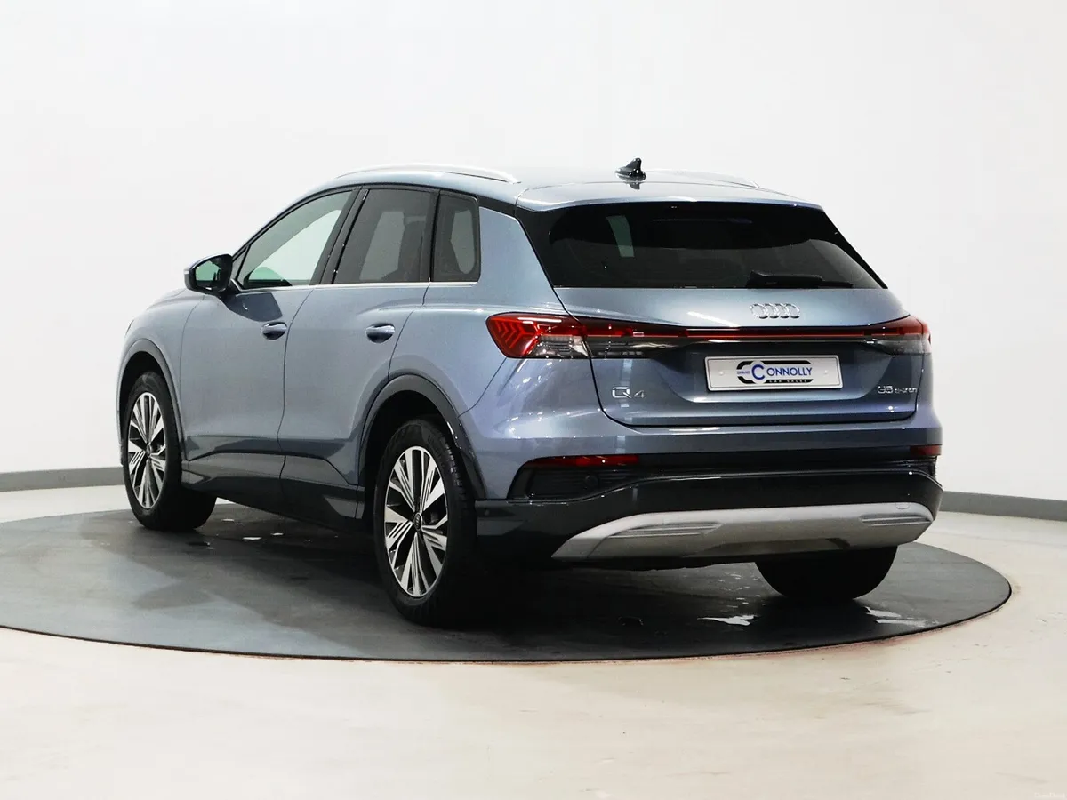 *97* 2023 Audi e-tron sport auto - Image 6