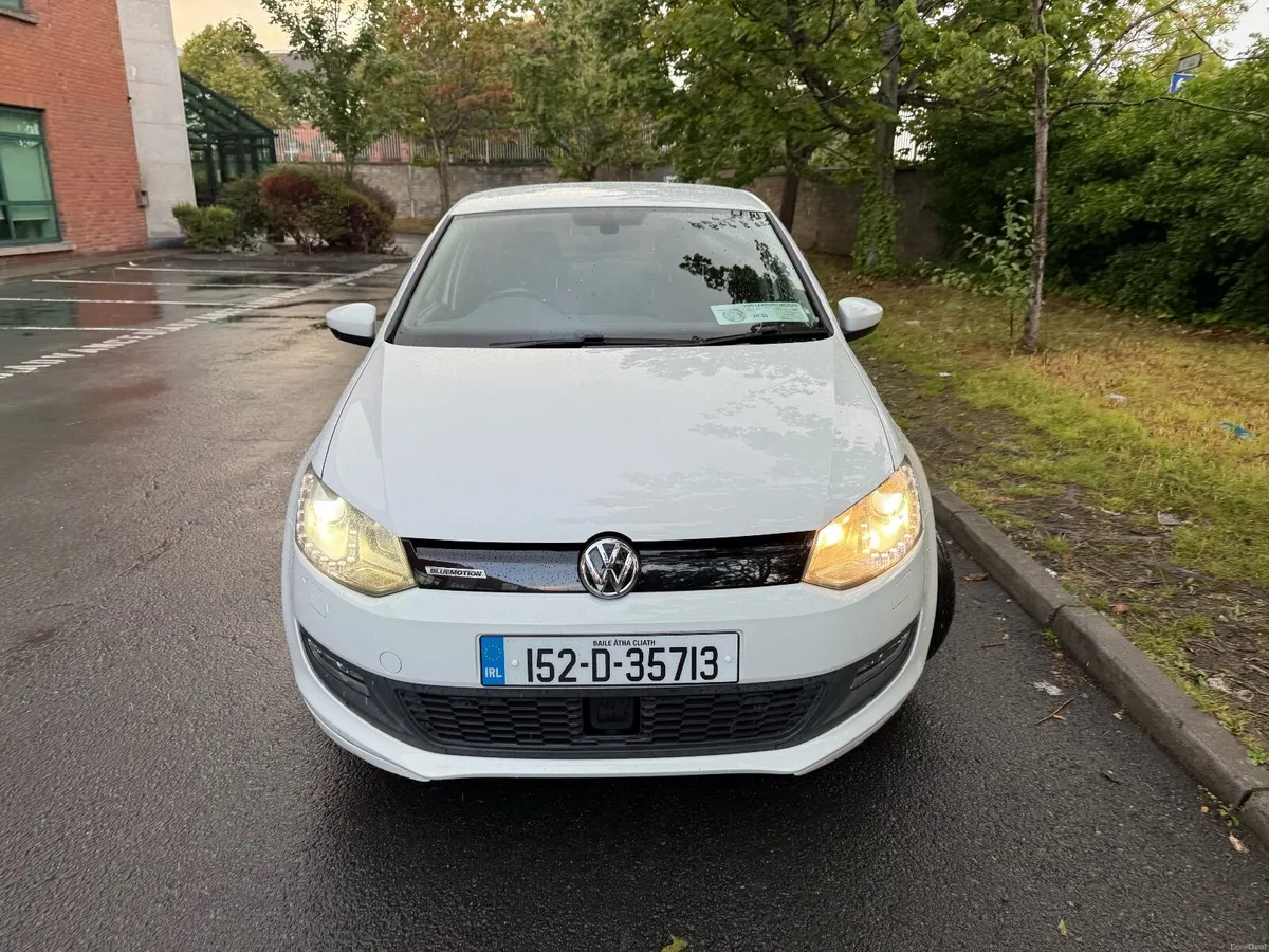 Volkswagen Polo 2015 - Image 2