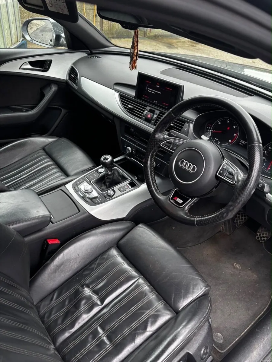 Audi A6 2015 - Image 5
