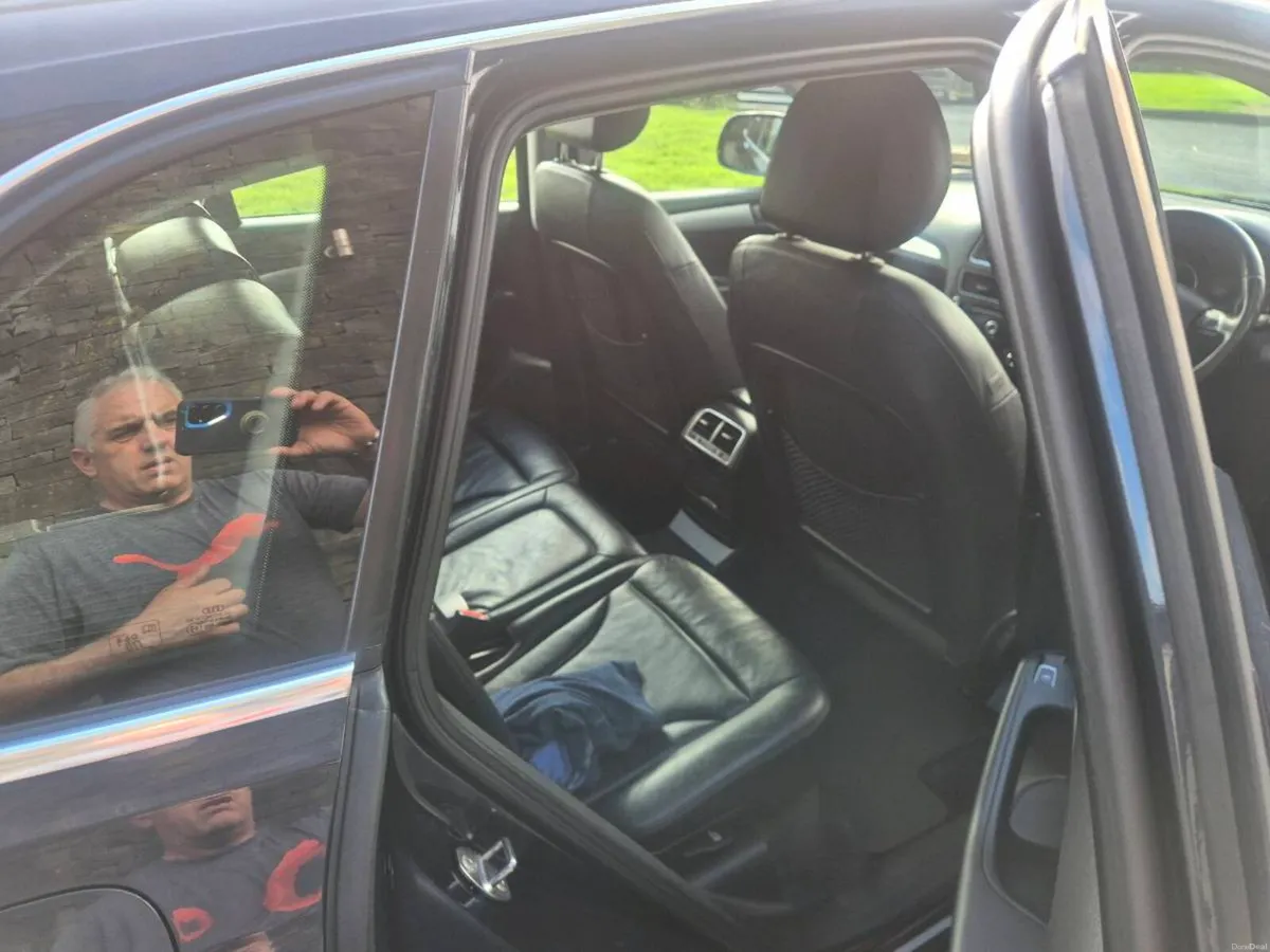 SOLD 2012 Audi Q5 Auto Quattro SE - Image 6