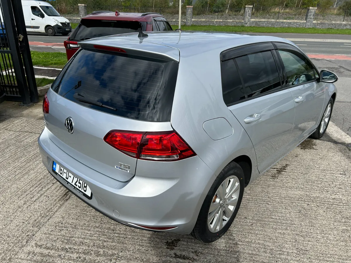 VOLKSWAGEN GOLF 2016, 1.2 TSI 5DR AUTO LOW KM - Image 6