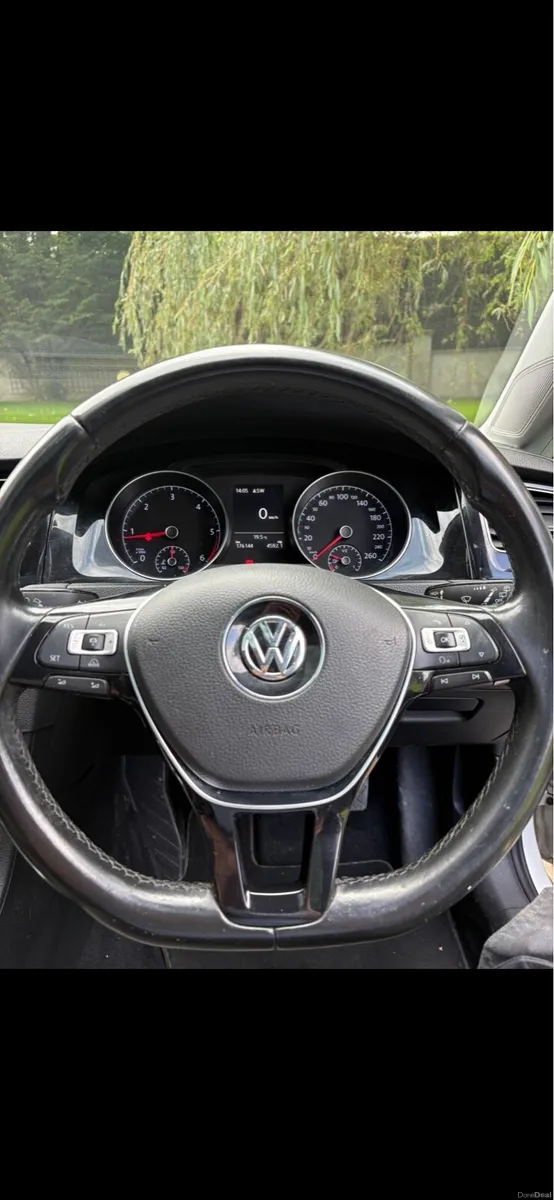 Volkswagen Golf - Image 2