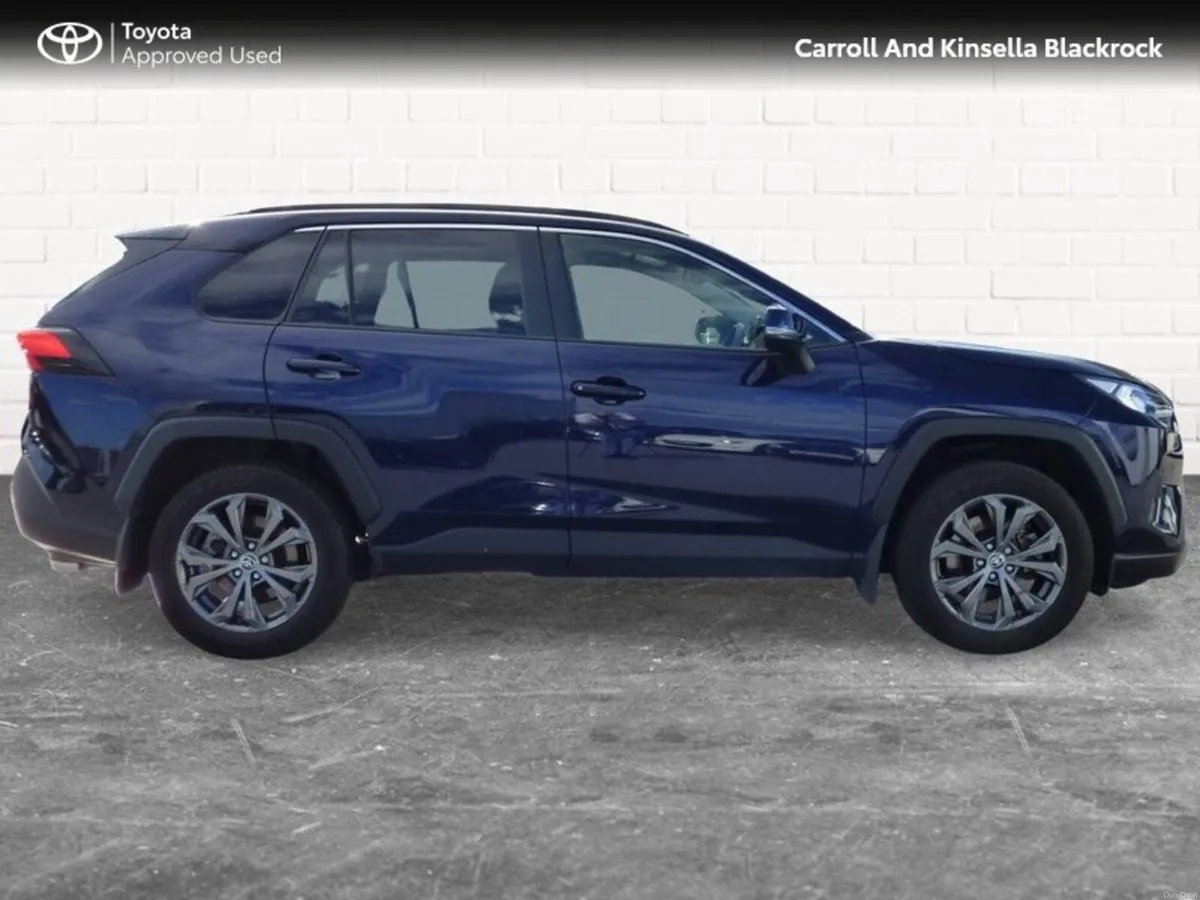 Toyota RAV4 Hybrid Sol - Image 3