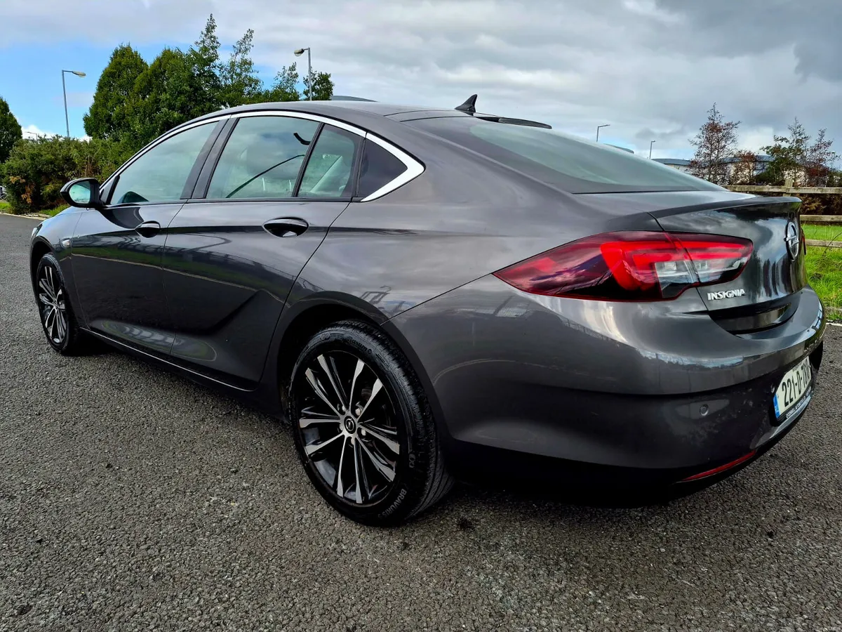 Opel Insignia 2022 - Image 2