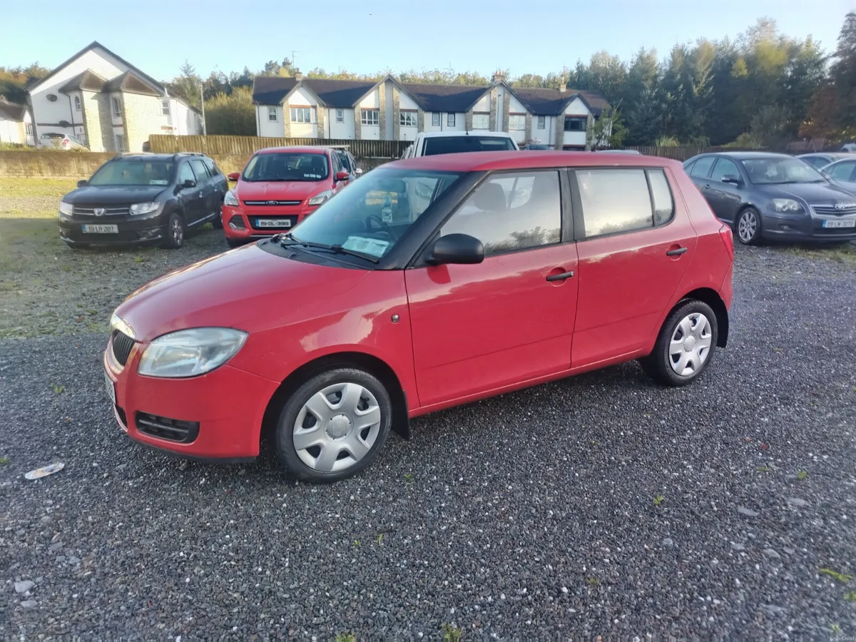 Skoda Fabia 2010 - Image 4