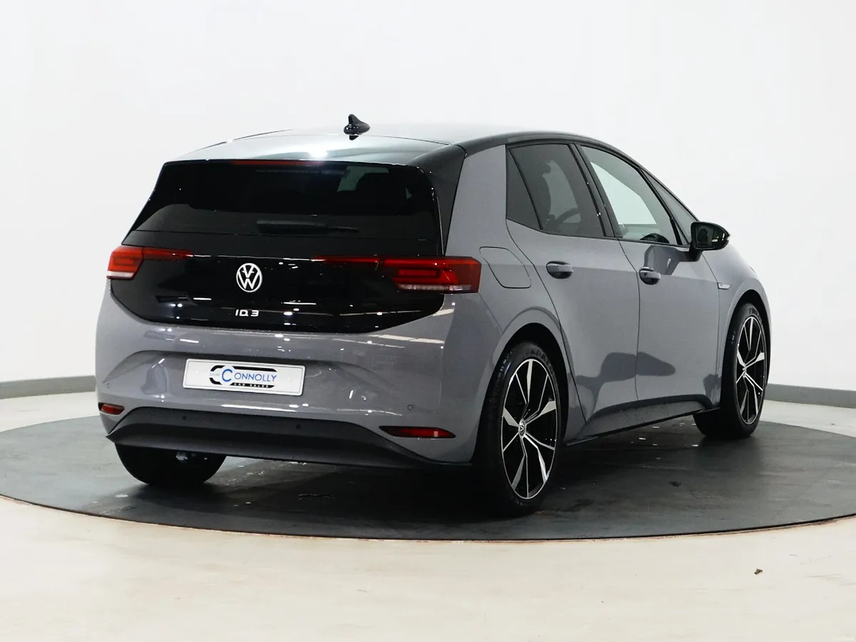 *54* 2023 Volkswagen ID.3 EV LIFE - Image 3