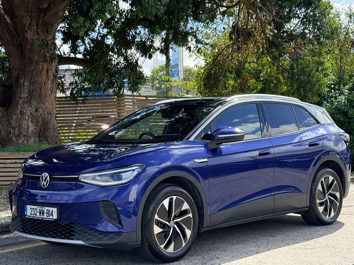 2023 Volkswagen ID.4..52 KWH BATTERY..PAN ROOF - Image 2