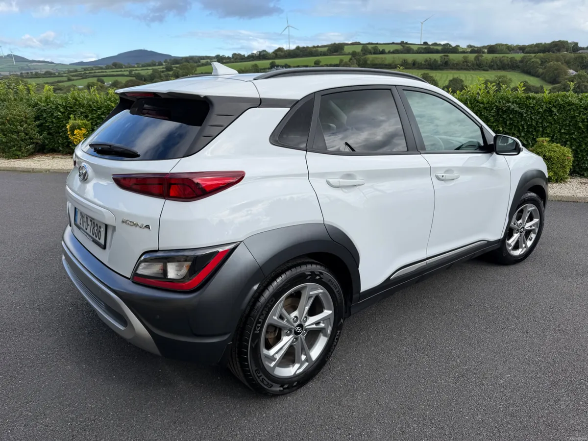 Hyundai KONA 2021 - Image 4
