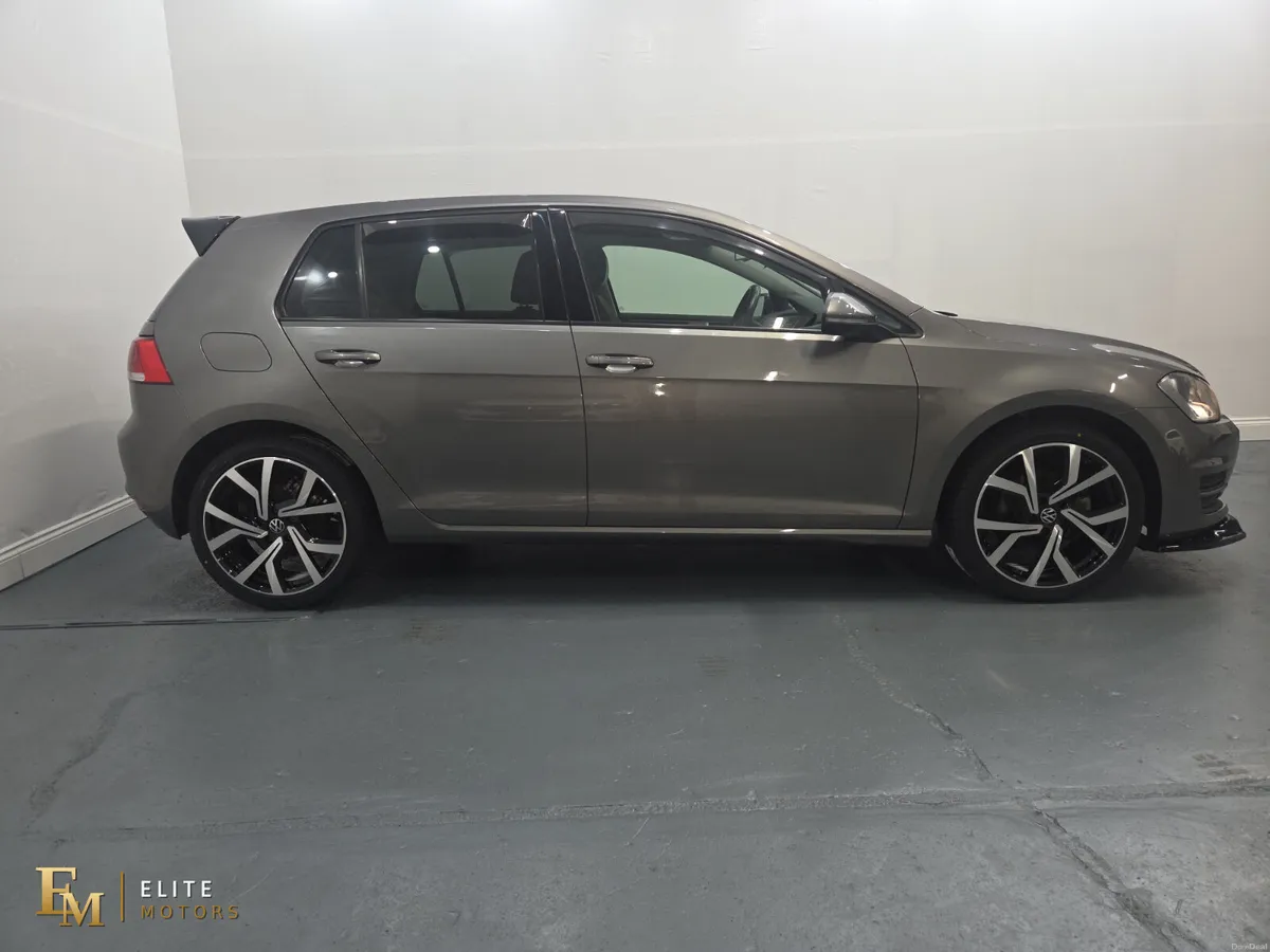 2016 Volkswagen Golf 1.2 TSI Automatic – 63000km - Image 5