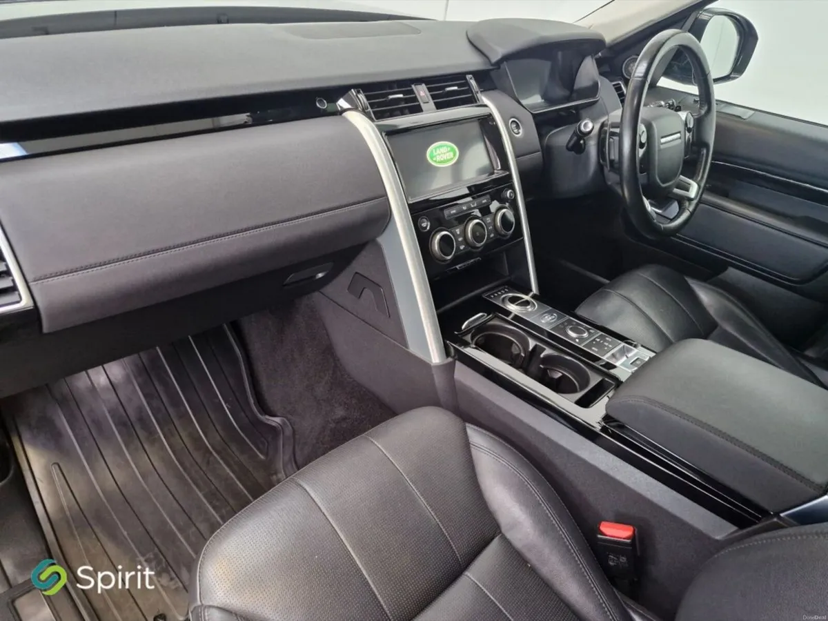 Land Rover Discovery SDV6 HSECOMMERCIAL NO VAT ** - Image 4