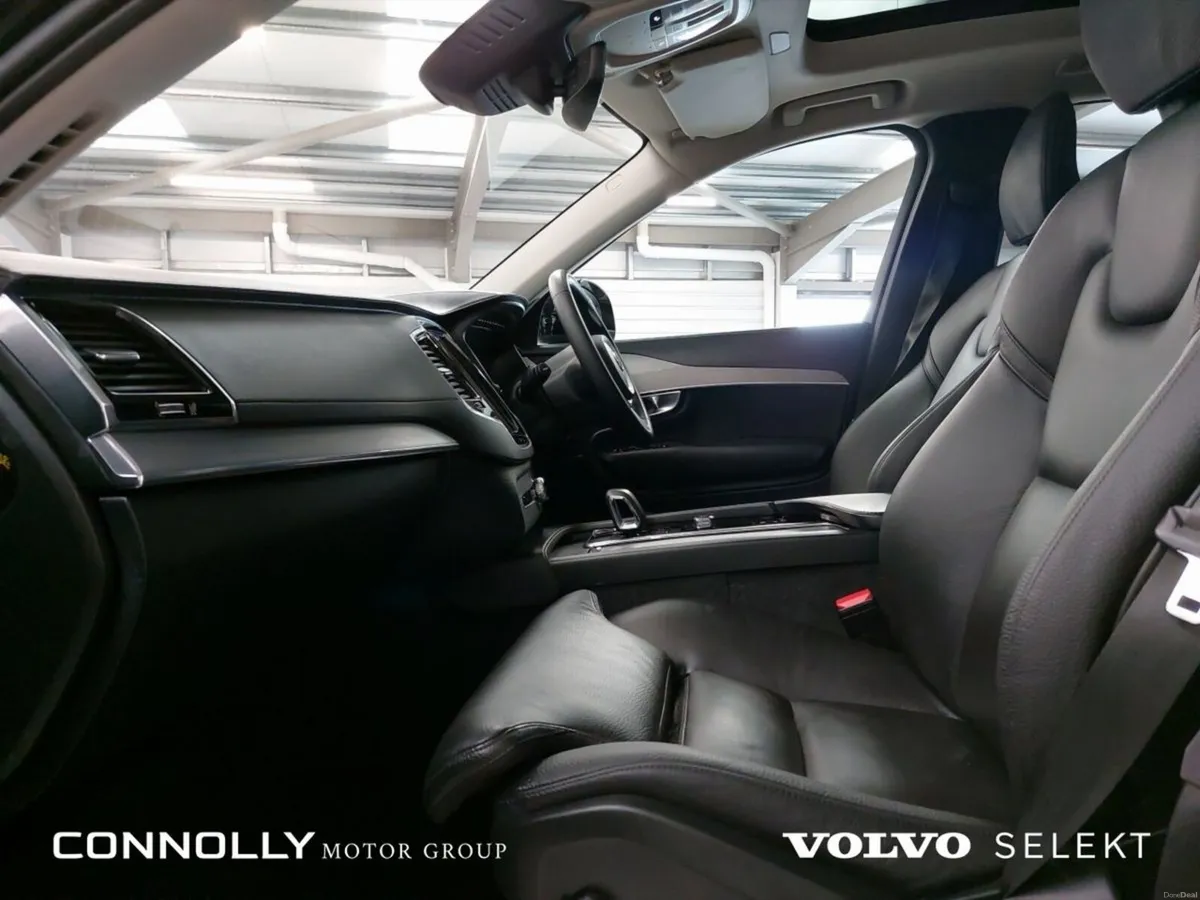Volvo XC90 T8 PHEV 455hp Plus (Dark Theme) - Image 5