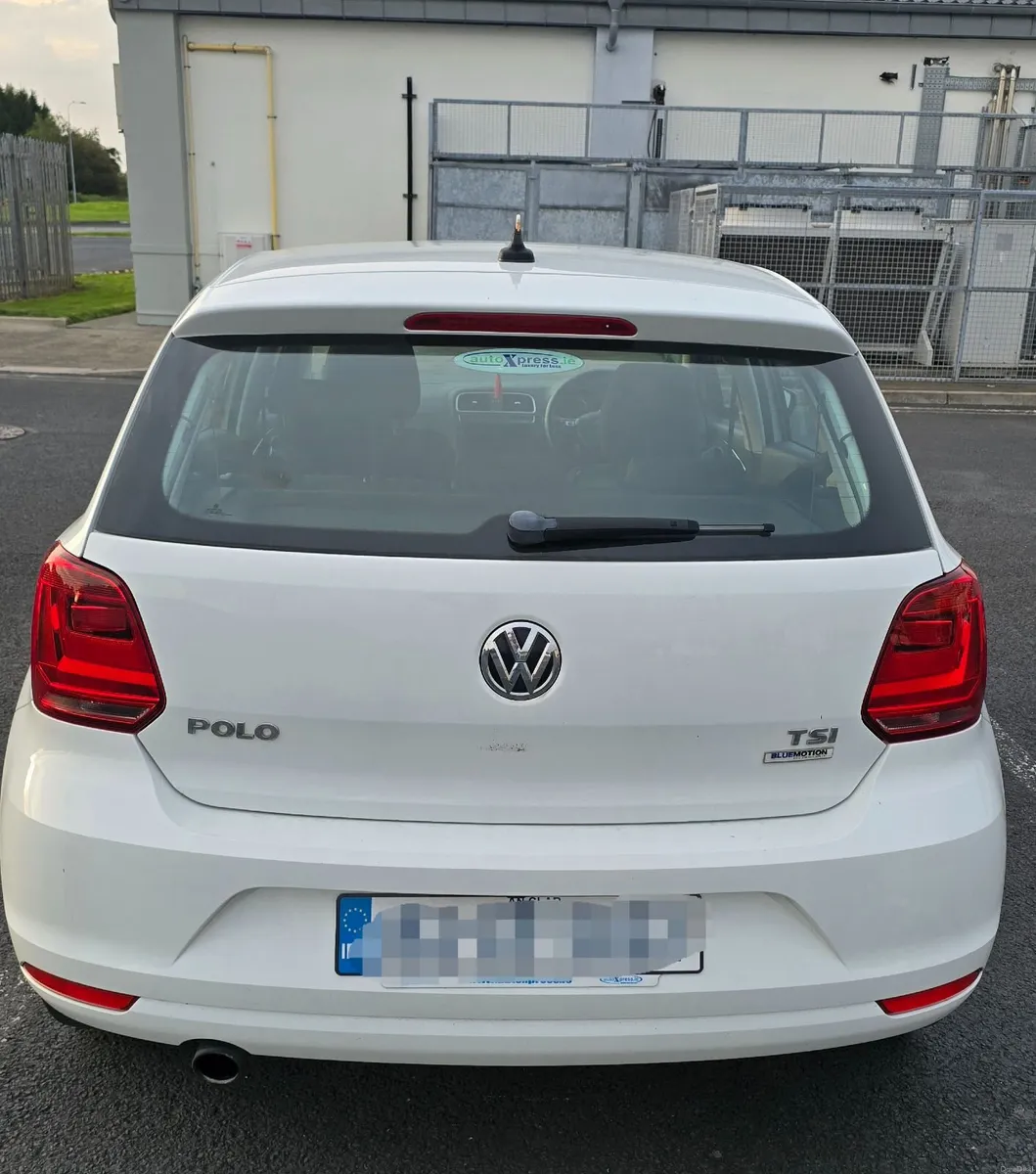 Volkswagen Polo 2015 - Image 3