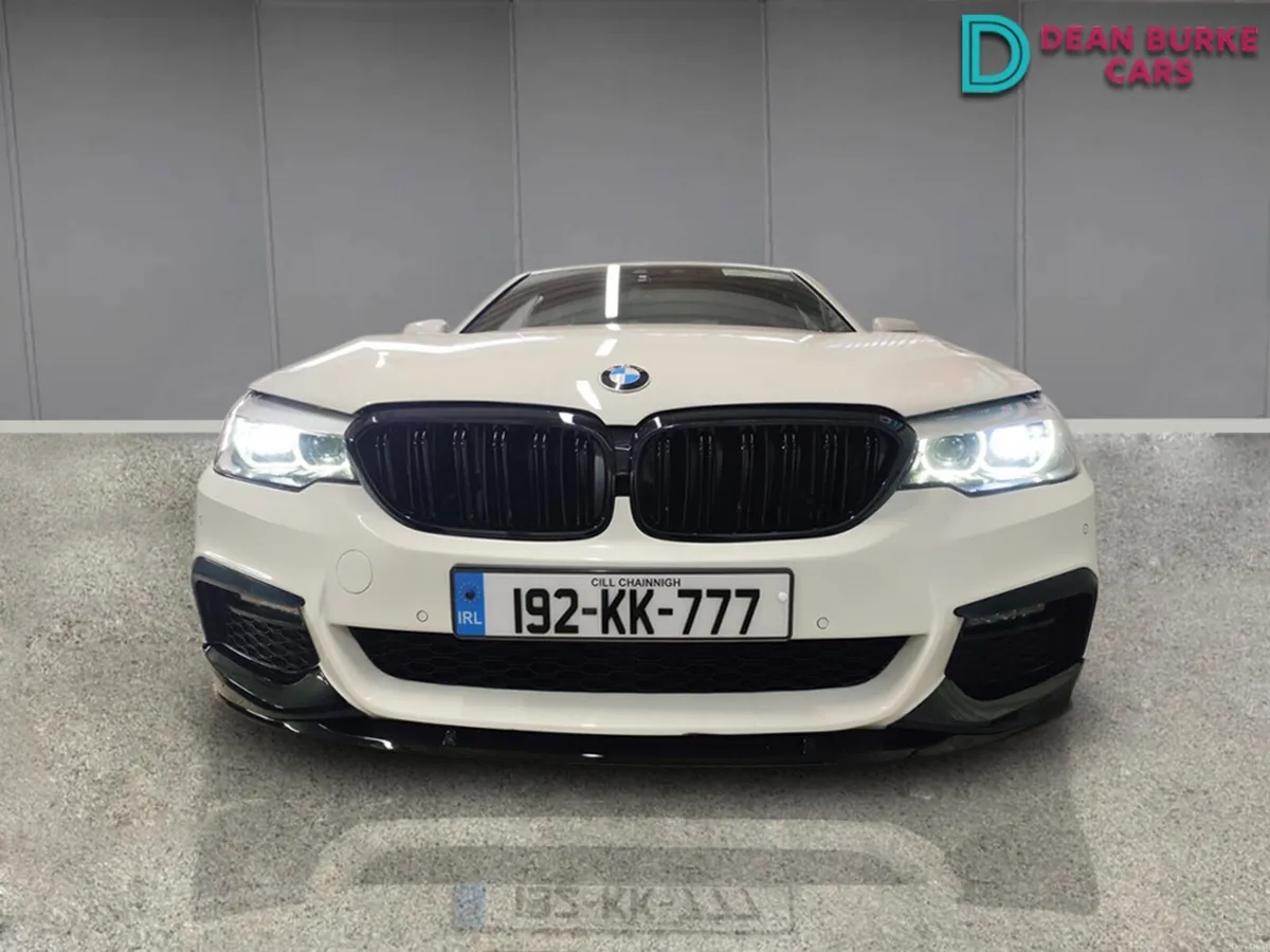 BMW 5-Series 2019 - Image 4