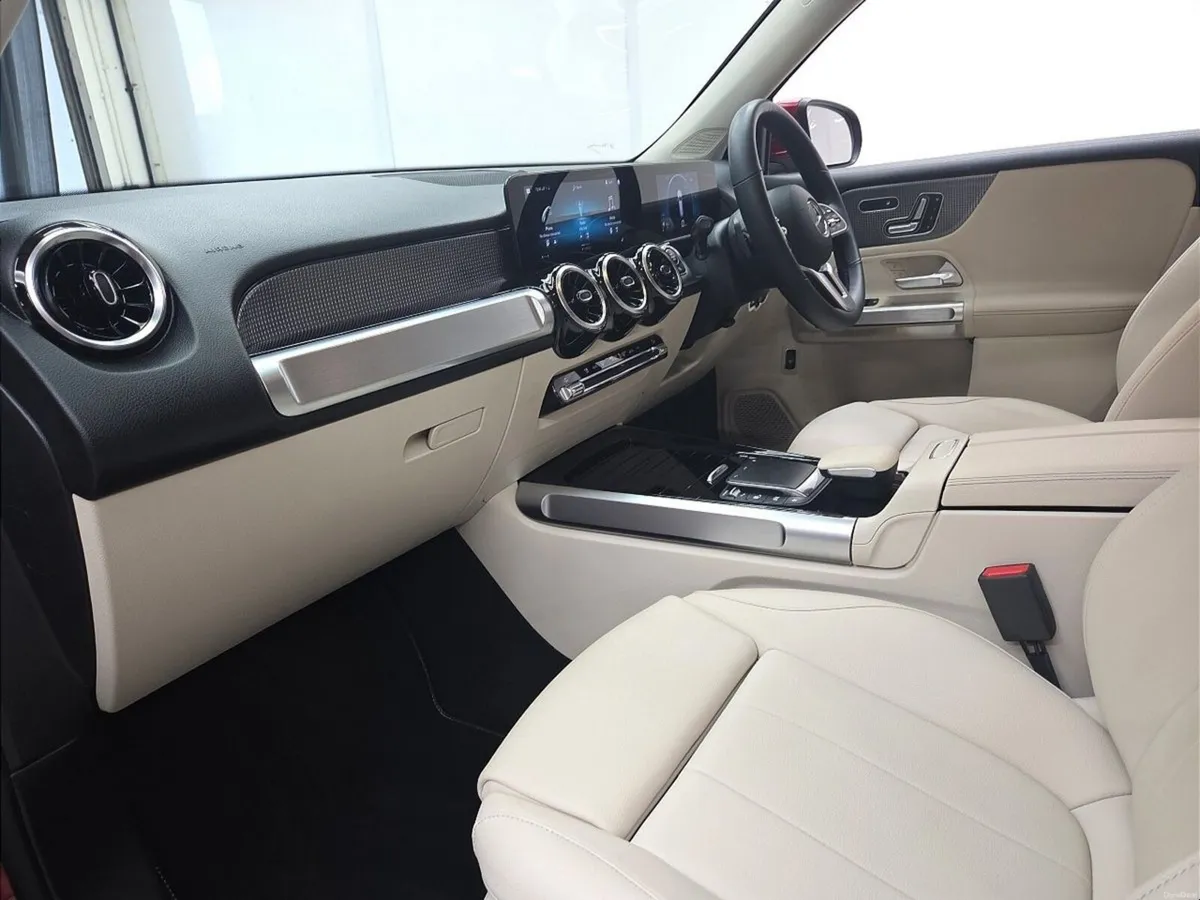 Mercedes-Benz GLB 200D Progressive Line - Image 4