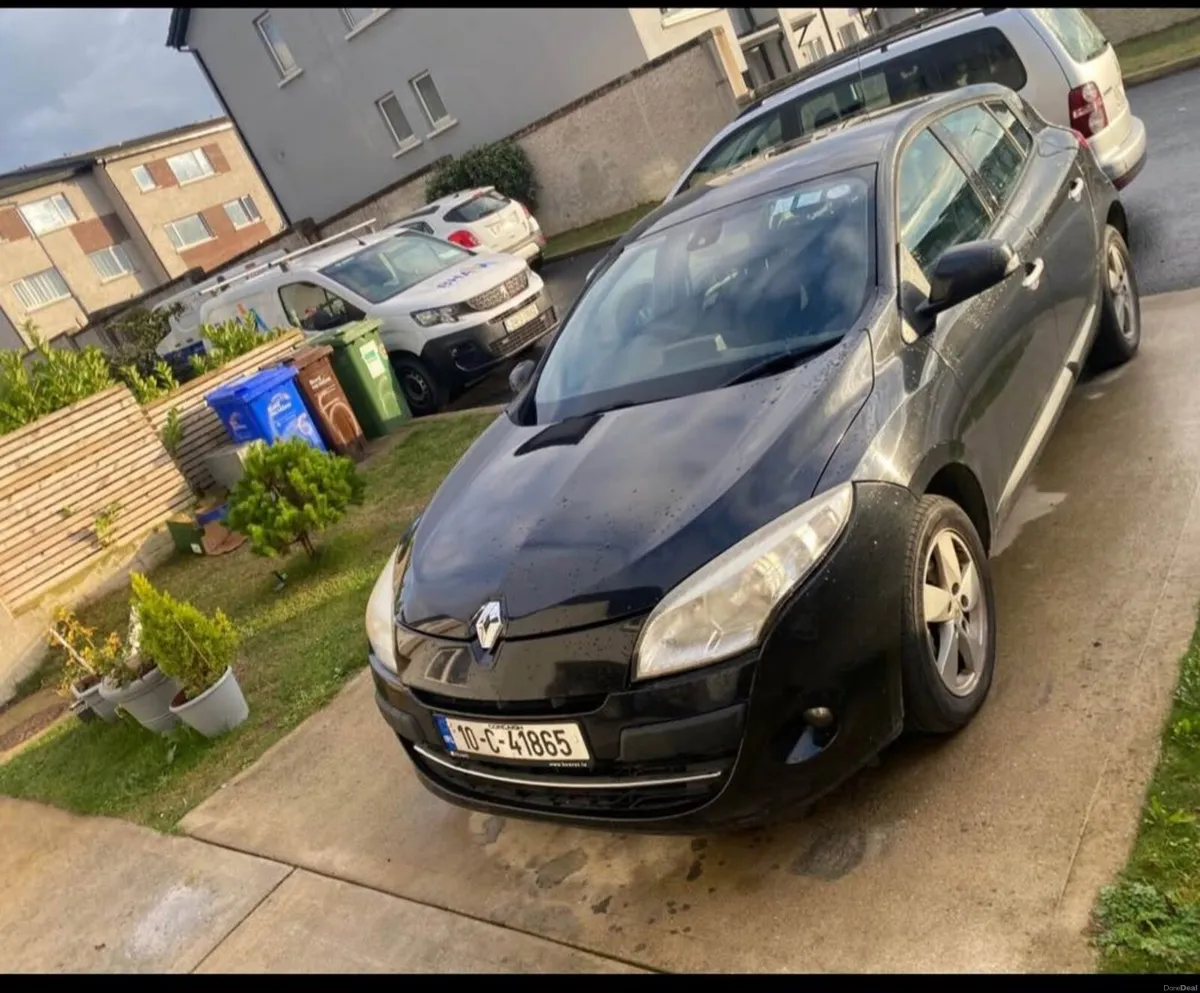 Renault Megane 2010 test and tax 1.5 diesel - Image 2